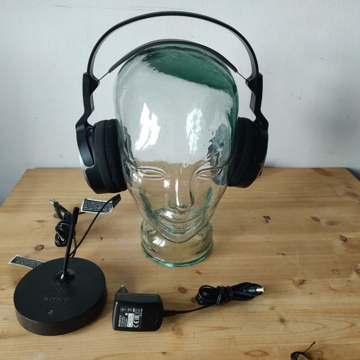 Casti audio Sony MDR-RF810R-wireless-