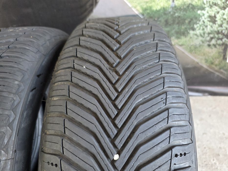 215/55/17 MICHELIN 4бр