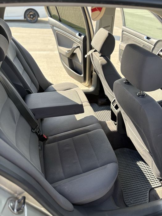 Volkswagen Golf 5  1.9TDI