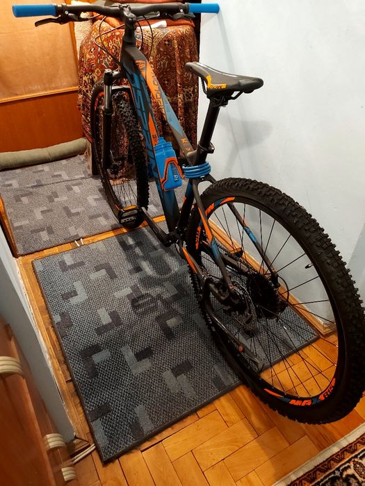 Vând bicicletă nouă Sprint Apolon