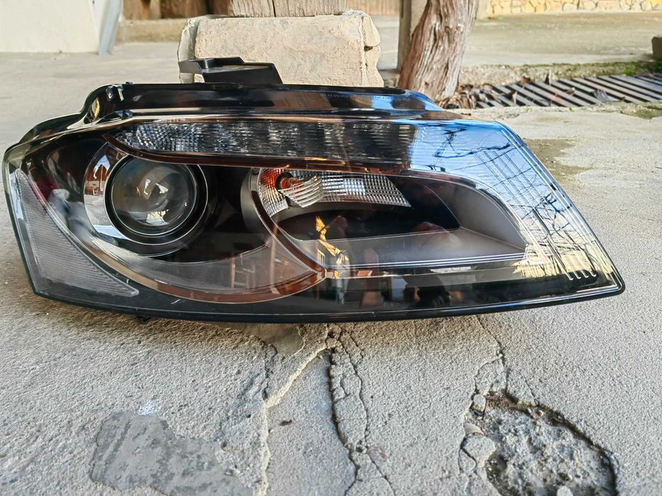 Фар Audi A3 8P Bi-Xenon LED десен / Фар Ауди А3 8П Ксенон НОВ