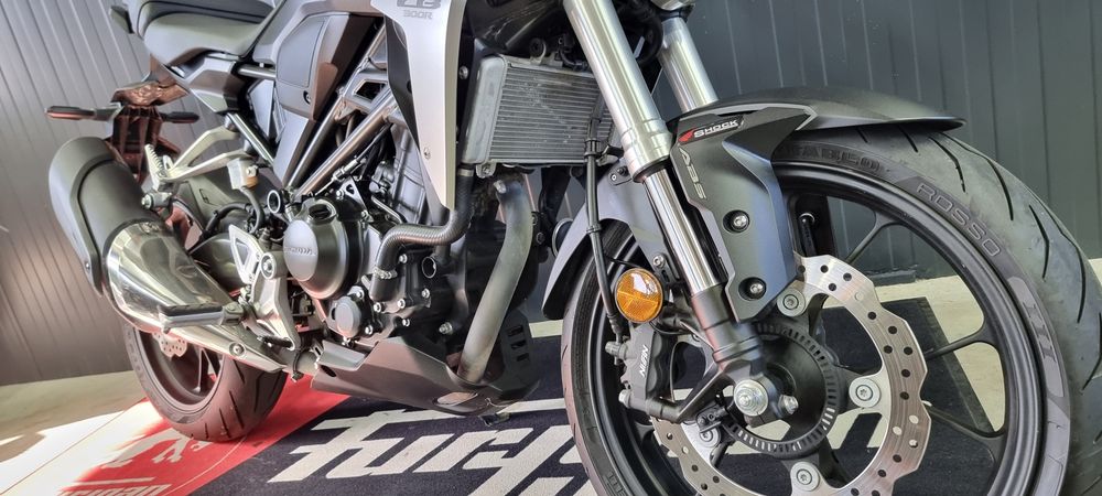 MotoFly vinde Honda CB300R an 2019 categ A2