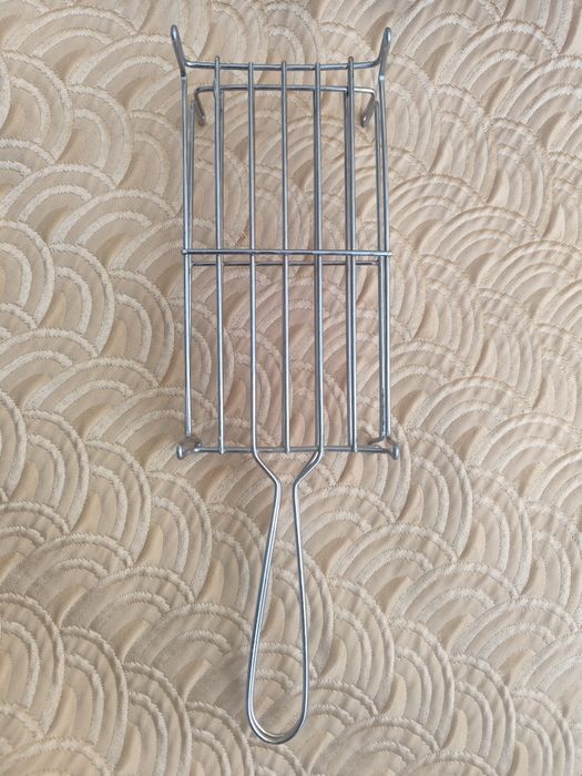 Нова скара за печене на жара