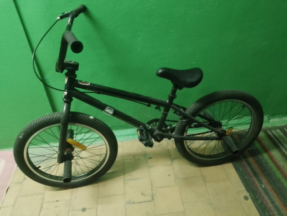 Продам трюковой велосипед BMX