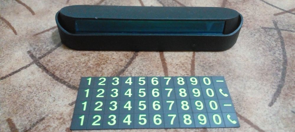 Табличка для телефона