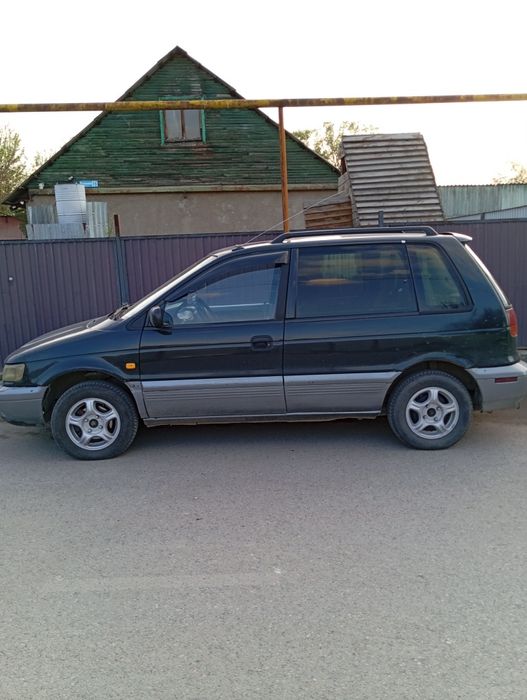 Продам машину mitsubishe