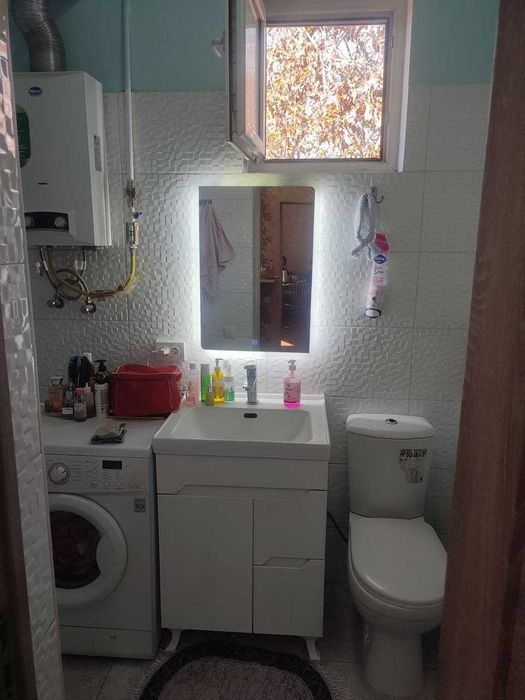 Дом на участке 4.3 сотки 5 комнат недалеко Кадышева