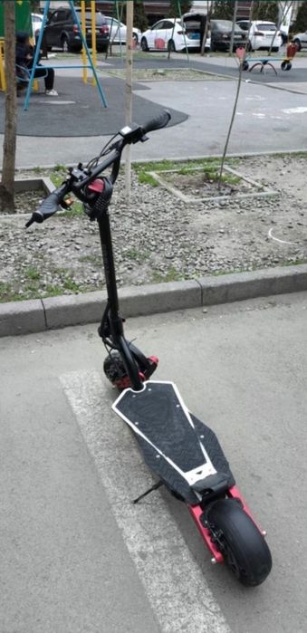 электросамокат Kuquay g-booster