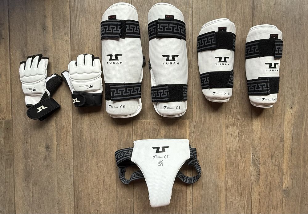 Протектори и добок Tusah