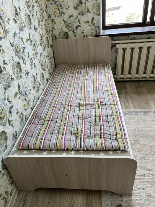 Детская кровать.