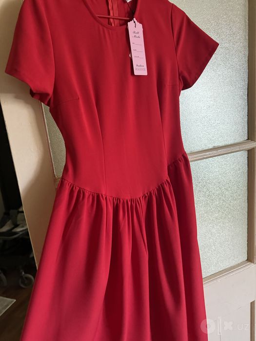 Новое платье с биркой