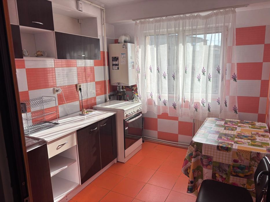 Apartament 2 camere , Mioveni , de închiriat