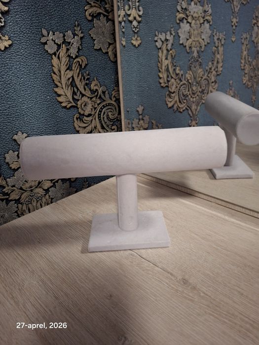Braslet, soatlar uchun stellaj