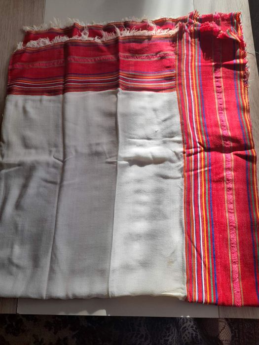 Тестемел- Родопска кърпа за глава