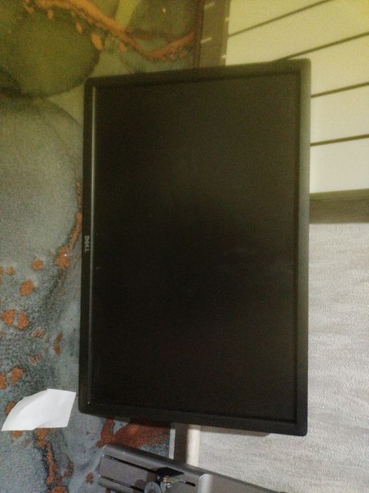 продам монитор Dell