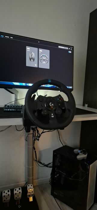 Gaming wheel Logitech g923