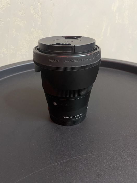 Obiectiv Sigma 16mm f1.4 Montura Sony