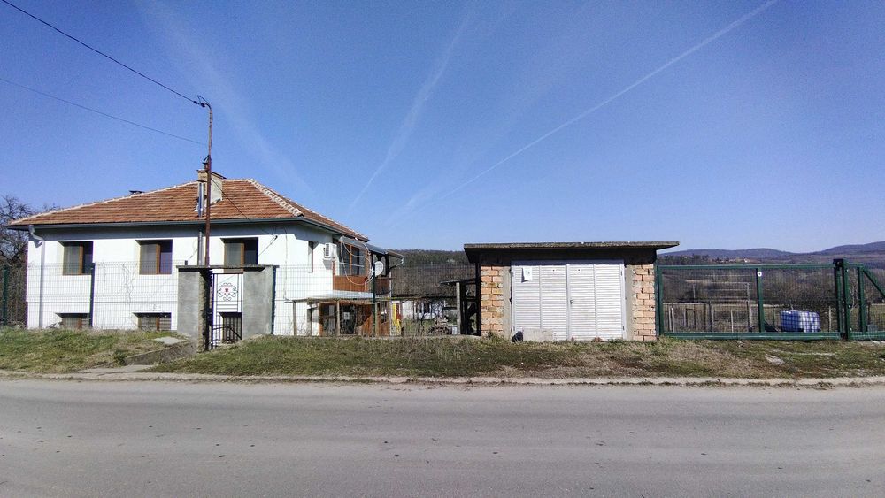 Ексклузивно: Реновирана къща в с. Ганчовец