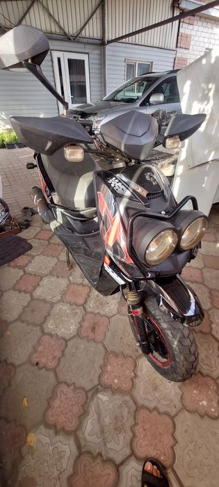 Продам бумер 150 куб