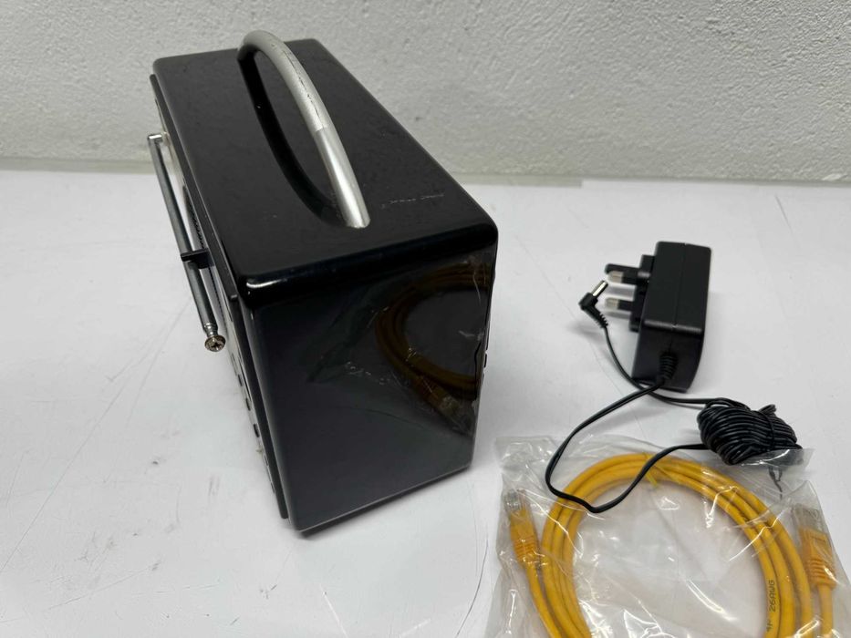 Радио - Roberts Stream 83i