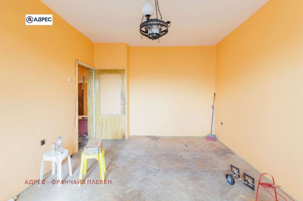 Продава се Едностаен апартамент в Плевен, Сторгозия - 41 кв.м за 1220 €/кв.м - Снимка #1