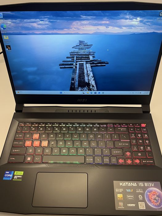 Laptop Gaming MSI Katana 15 B13V, i7-13620H, RTX 4050, 16GB RAM, 512GB SSD