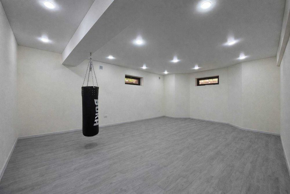 СРОЧНО! Продается Дом 650м2, 6 сот, Сергели, аквапарк Атлантис (87648)