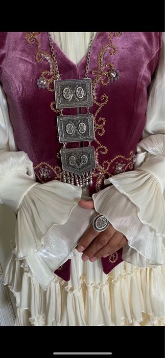 Срочно продам кажекей бешпент такия