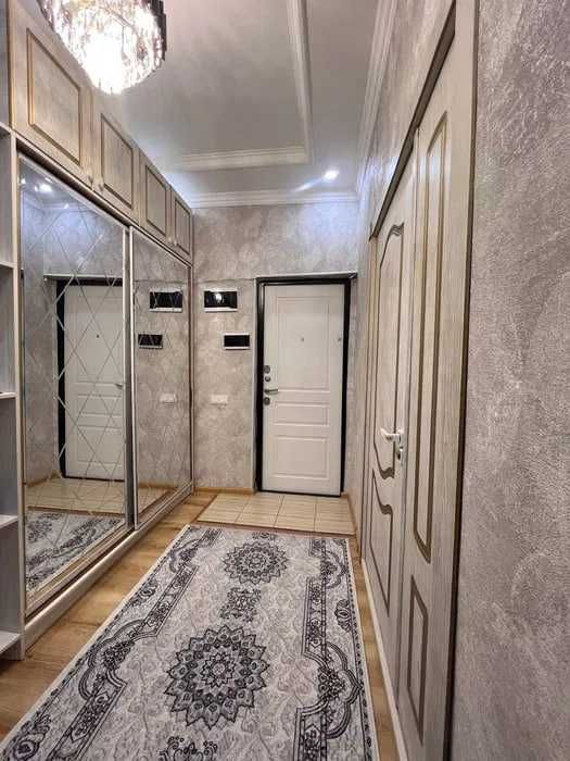 Юнусабад 19кв 4/4/5 Евроремонт