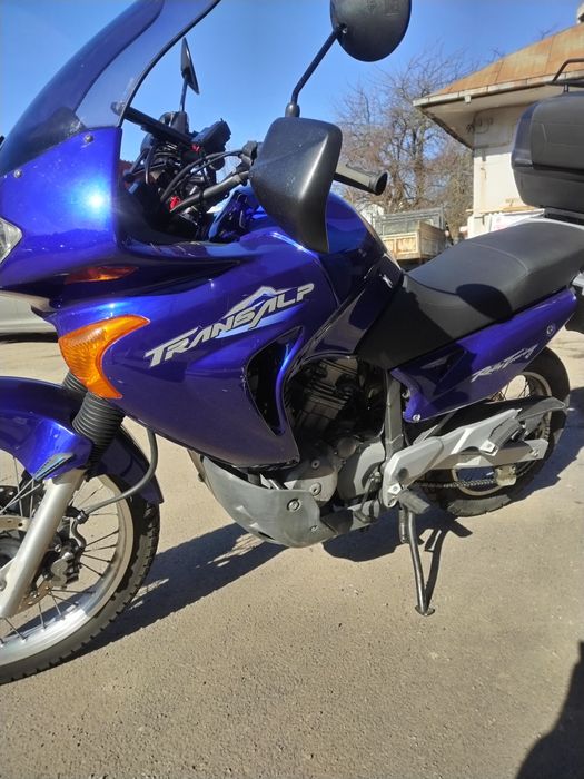 Motocicletă Honda Transalp