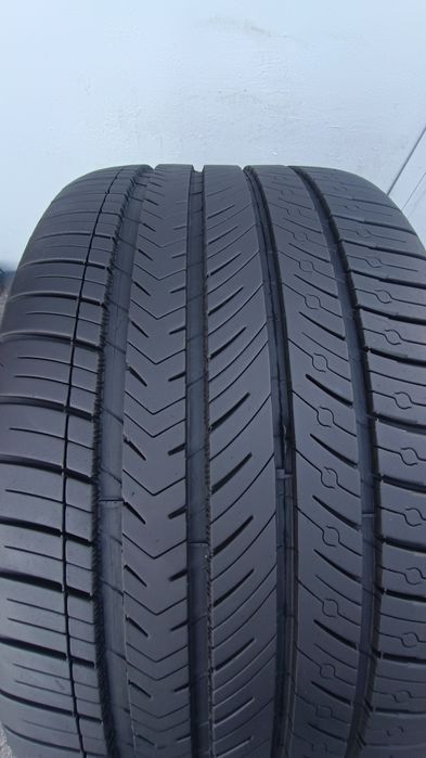 275/35/20 Michelin Дот 2323