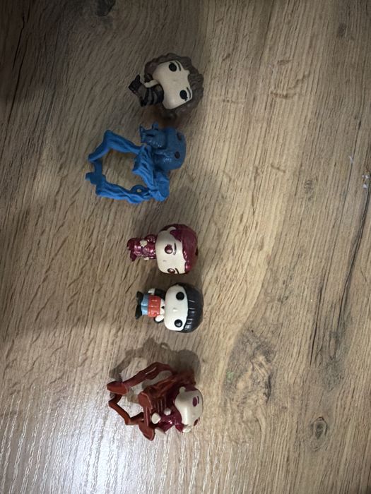 продам фигурки осд