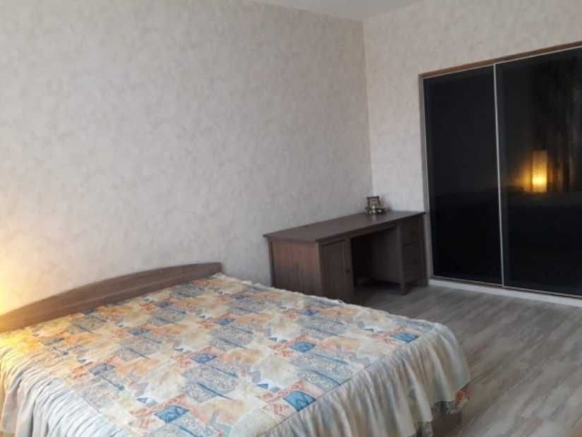 Дава се под наем Едностаен апартамент в Пловдив, Каменица 1 - 40 кв.м за 214.2 € - Снимка #1