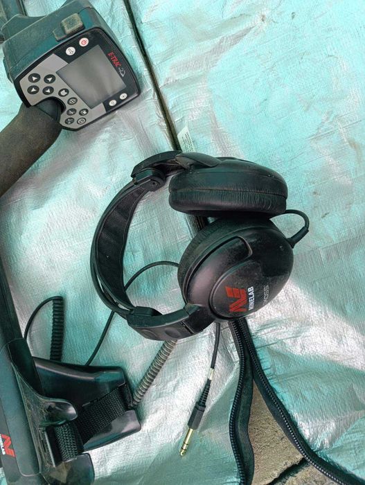 Металотърсач Minelab E-trac deluxe.