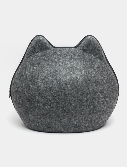 Домик доя кошек из войлочного материала