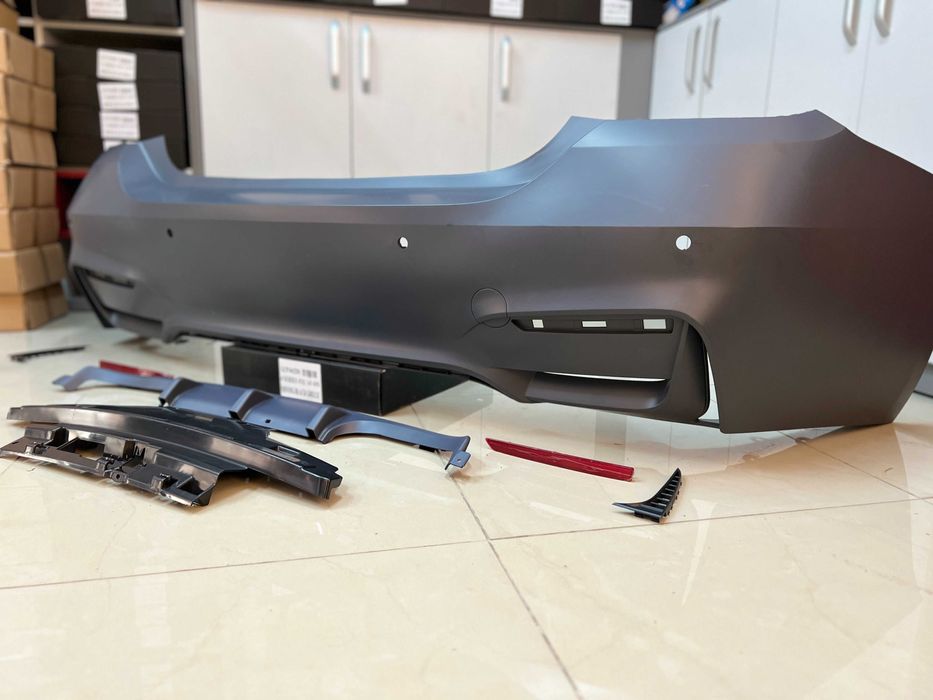 Bara Spate Model M4 Dedicata BMW Seria 4 F32 F33 Coupe Cabrio