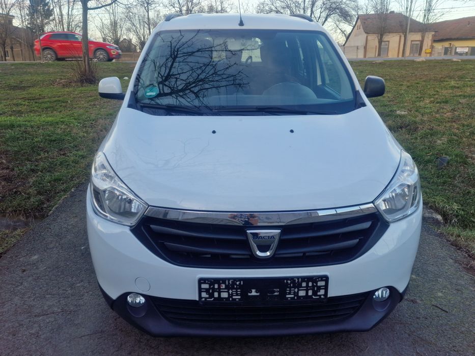 Dacia Lodgy E6 ,Ac ,7 locuri ,Distribuție NOUĂ