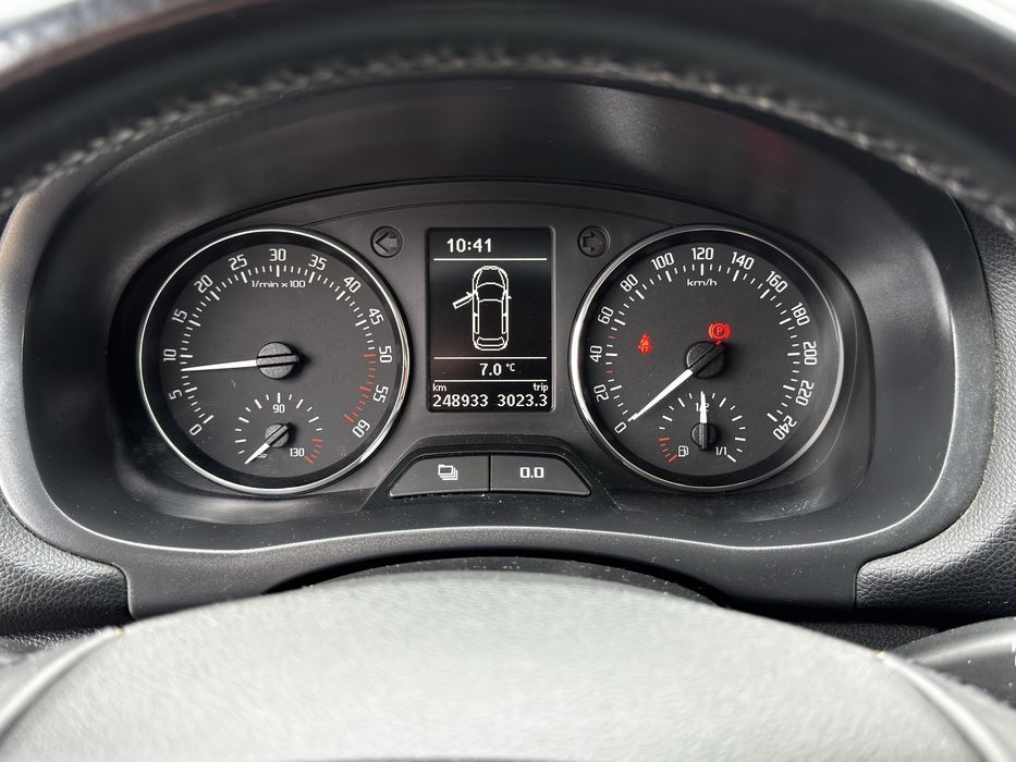SKODA Fabia 2013 — imagine 5
