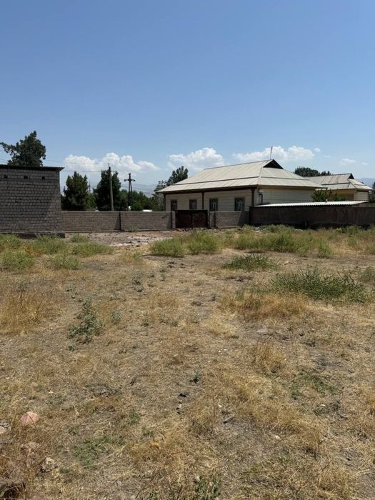 Ховлиз учун ер Ахангаран