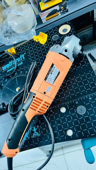 Электроинструмент