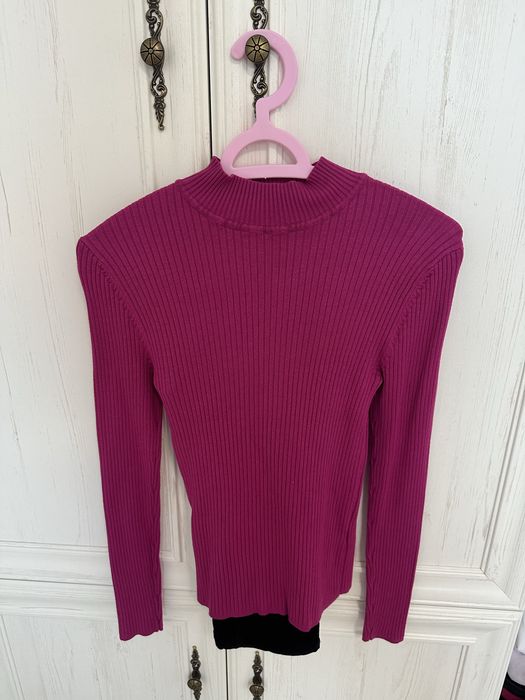 Яке GUESS + панталон, 50 лв