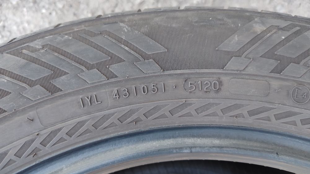 Гуми Нокиан 235/60/18