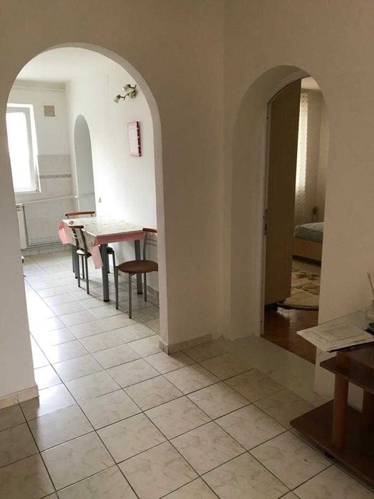 De inchiriat apartament cu 3 camere Copou -Gaudeamus