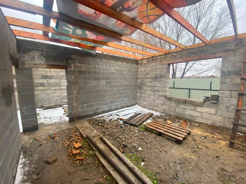 Продам недостроенный дом