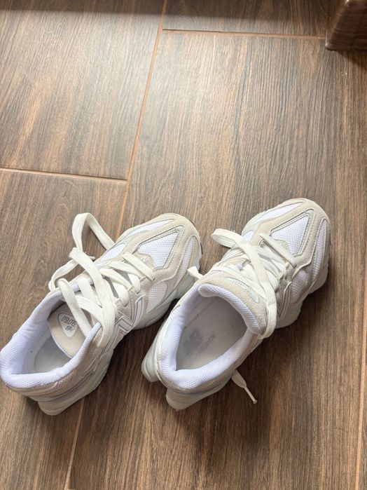 Маратонки new balance 9060