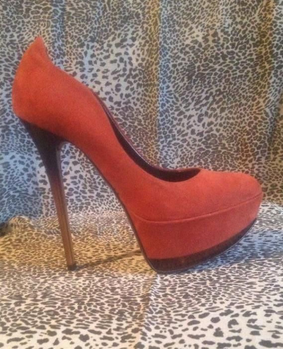 Високи обувки, номер 36