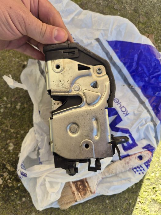 Брава за бмв е9х