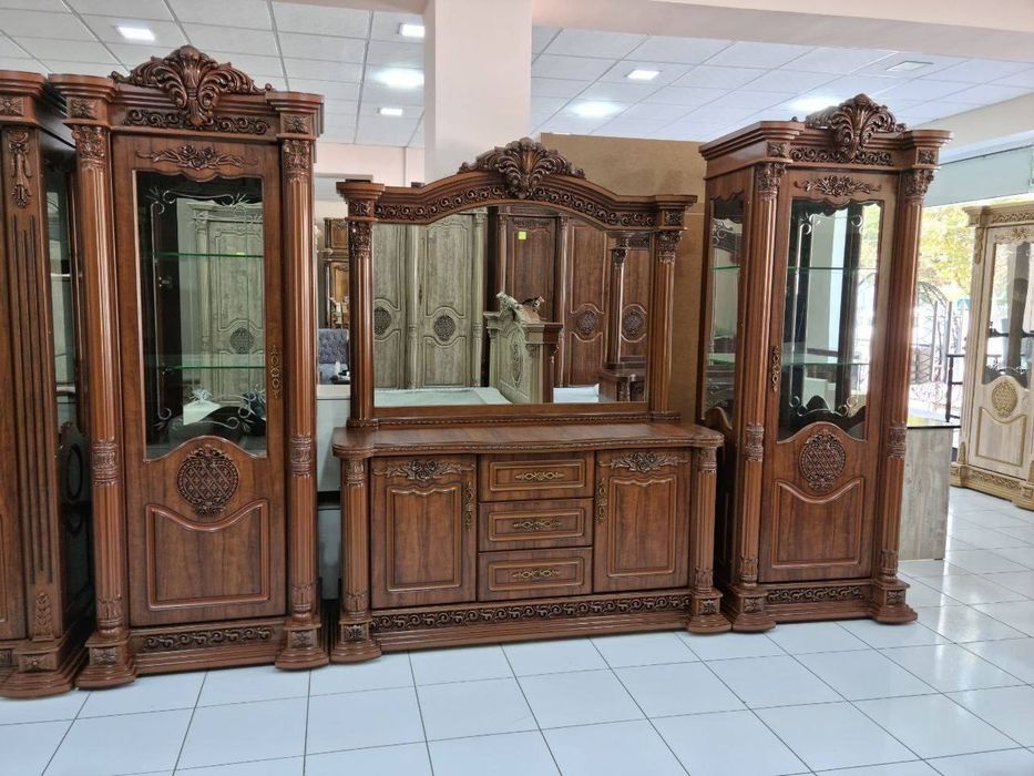 Пенал камот ва стенка