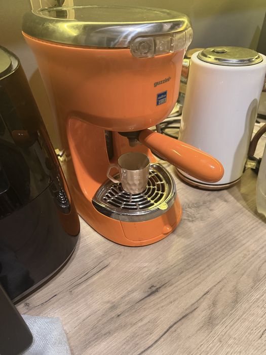 Lavazza Blue Guzzini капсулна кафе машина
