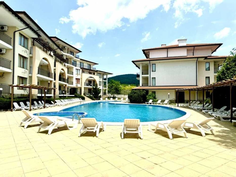 Продава се Двустаен апартамент в с. Кошарица, Област Бургас - 65 кв.м за 510 €/кв.м - Снимка #12